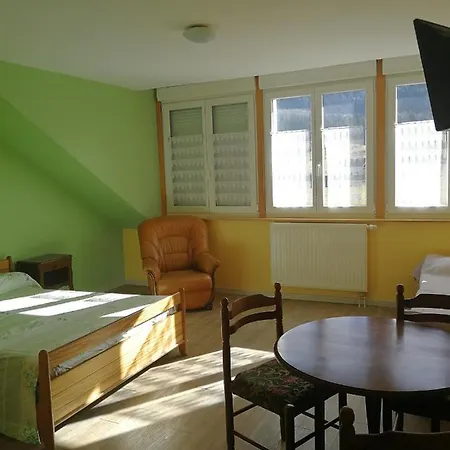 Chez Nous Couette-café La Chaux Neuve
